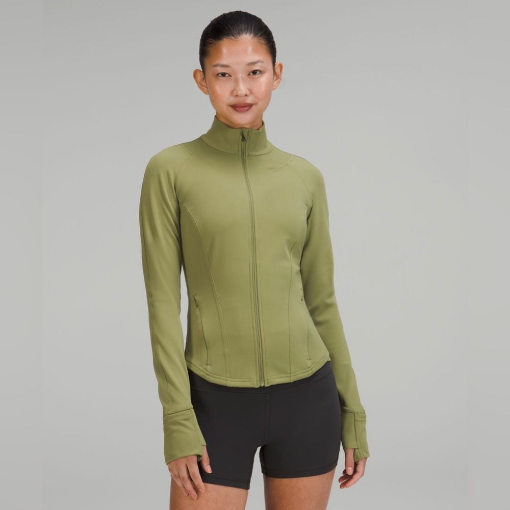 Lululemon InStill green Jacket size 8
